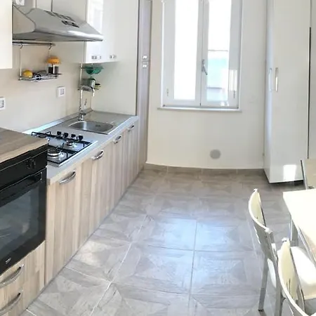 Il Barone Nyaraló *